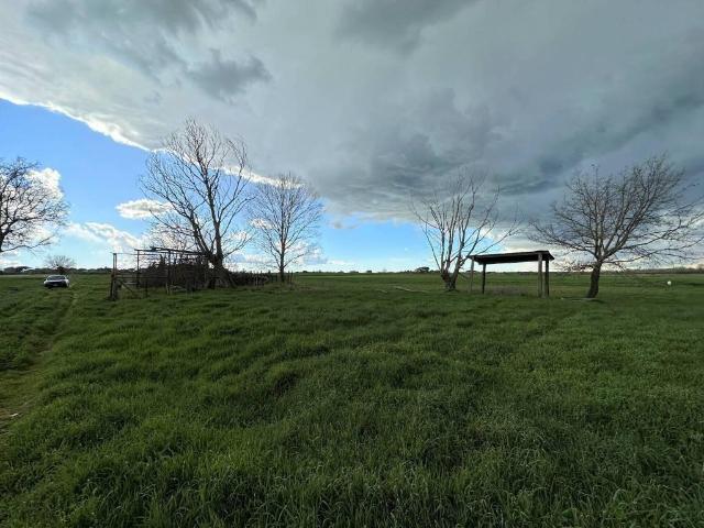 Terreno in vendita a Tonfano, Toscana