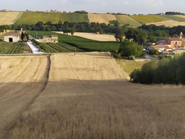 Terreno in vendita a Marche, Ancona