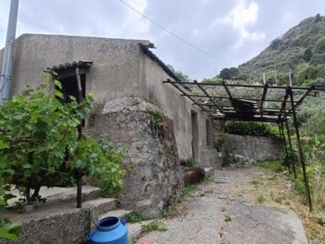 Box in vendita a Messina