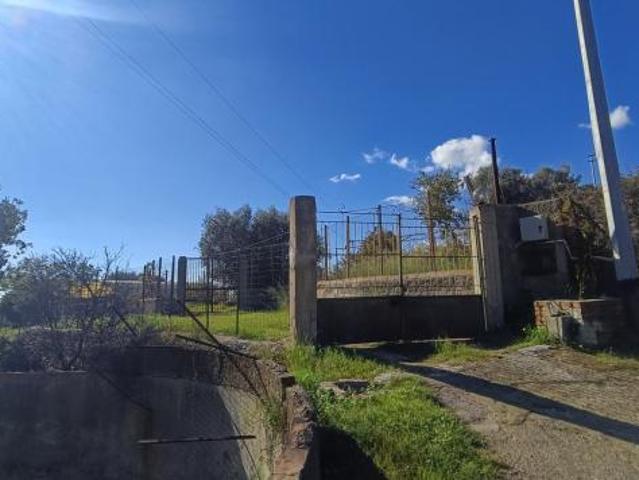 Box in vendita a Messina, Sicilia