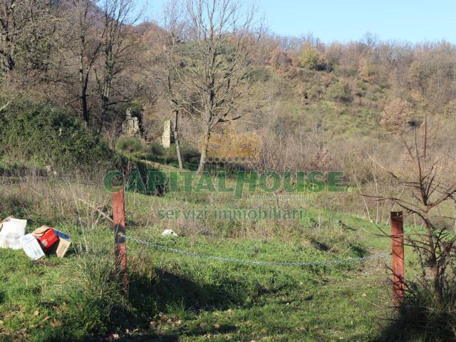 Terreno in vendita a Capriglia Irpina, Campania
