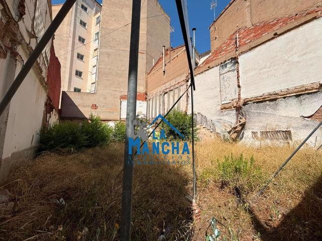 Terreno en venta en Distrito 5, Albacete