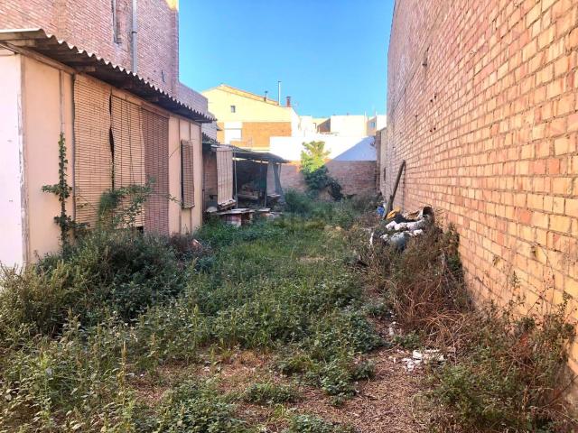 Terreno en venta en Albatàrrec, Lleida