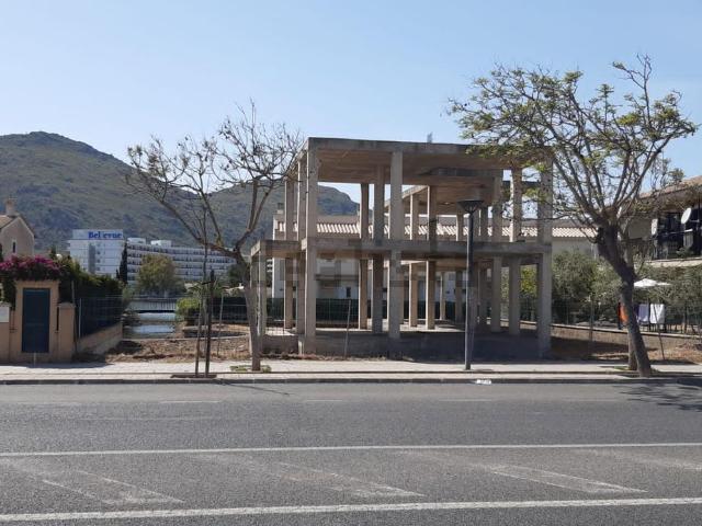 Terreno en venta en Platja d'Alcúdia, Alcúdia