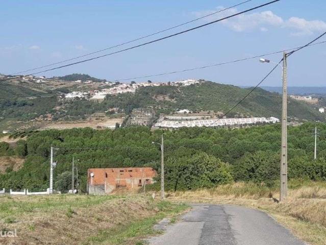 Terreno venda em Alenquer (Santo Estêvão e Triana), Alenquer