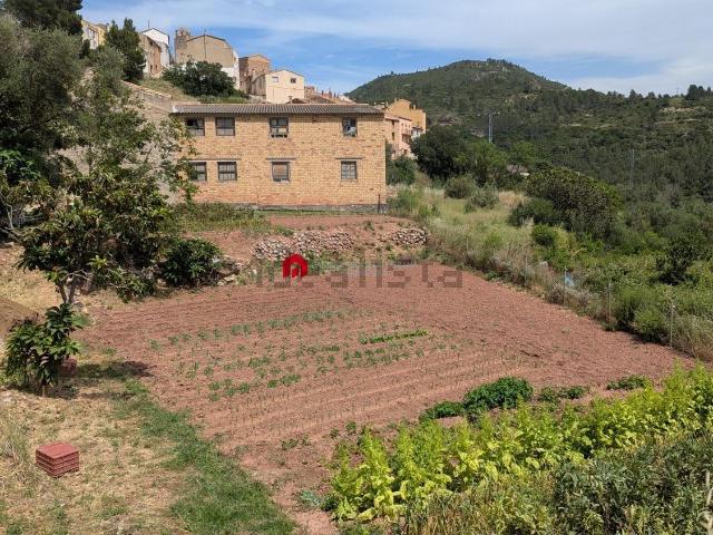 Terreno en venta en Alfara De Carles, Tarragona