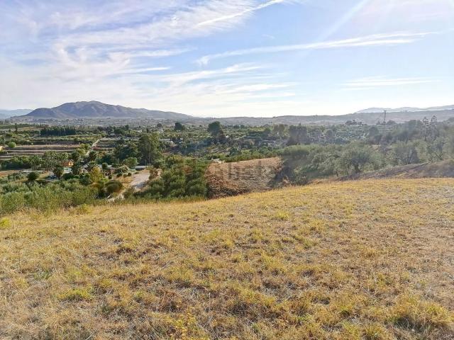 Terreno en venta en Alhaurín el Grande, Málaga