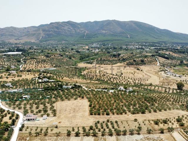 Terreno en venta en Alhaurín El Grande, Málaga
