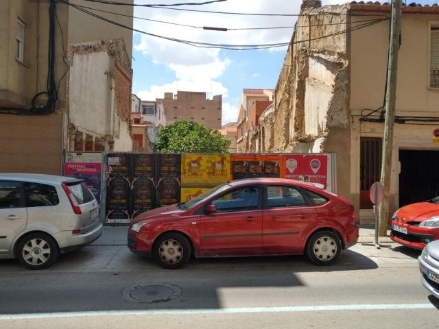 Terreno en venta en Almansa, Castilla-La Mancha