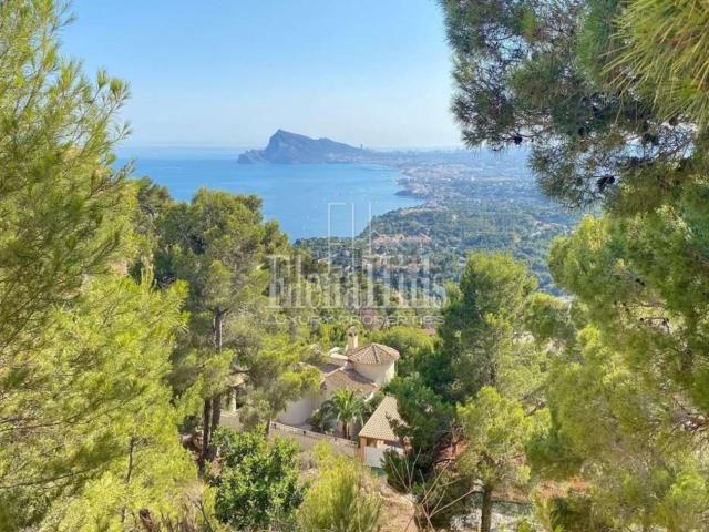 Terreno en venta en Urbanització Serra d'Altea, la Marina Baixa