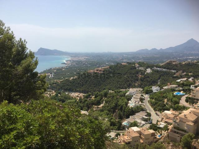 Terreno en venta en Urbanització Serra d'Altea, la Marina Baixa