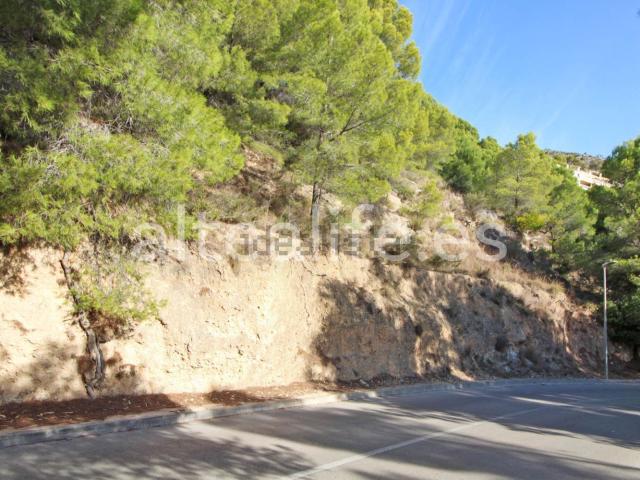 Terreno en venta en la Marina Baixa, Valencia