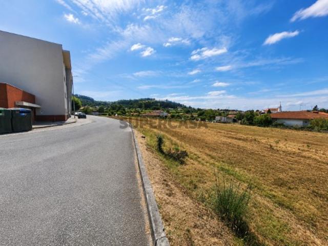 Terreno venda em Santo Tirso, Porto