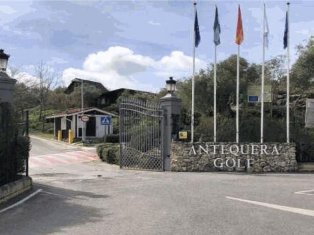 Terreno en venta en Antequera, Andalucía