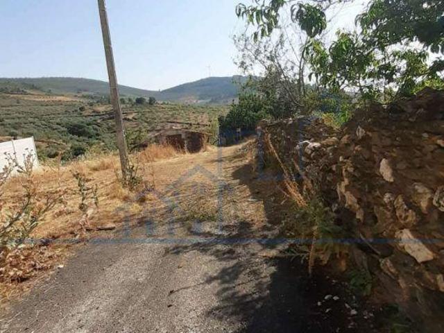 Terreno venda em Torre De Moncorvo, Bragança