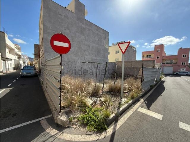 Terreno en venta en El Bebedero, Arona