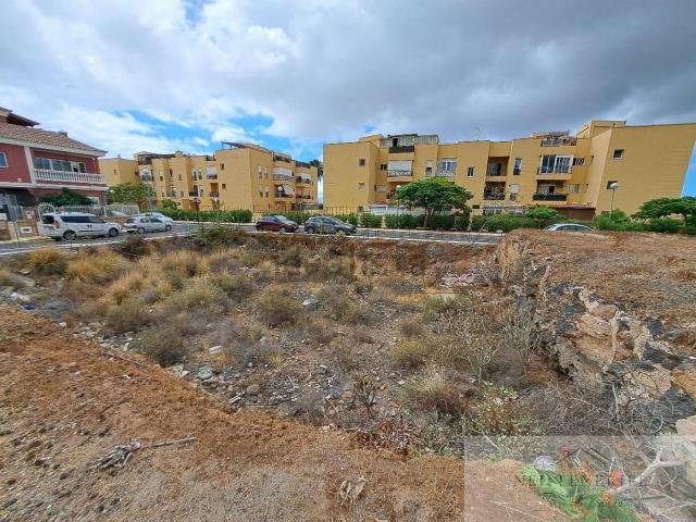 Terreno en venta en Parque de la Reina, Arona