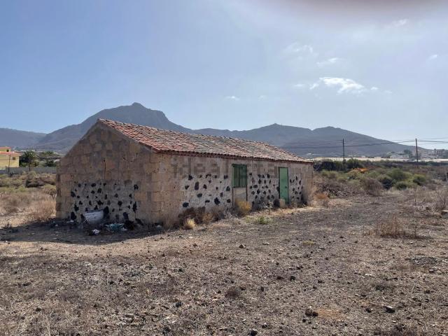Terreno en venta en El Bebedero, Arona