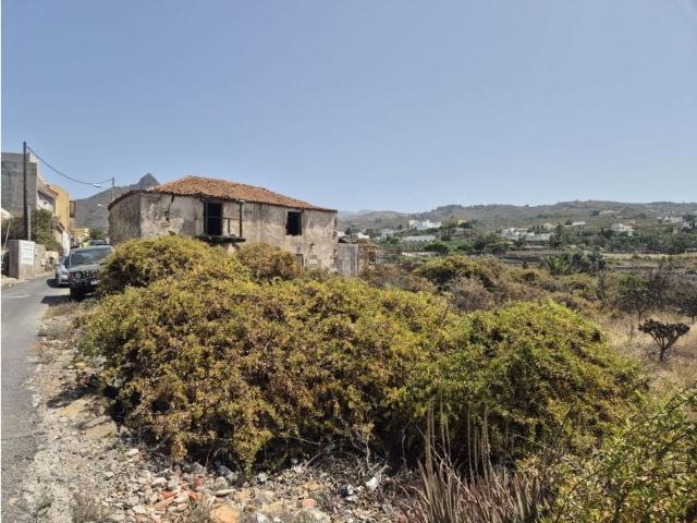 Terreno en venta en Vento, Arona