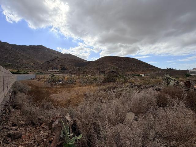Terreno en venta en El Bebedero, Arona