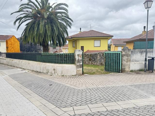 Terreno en venta en El Pozón, Avilés