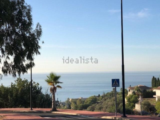 Terreno en venta en La Perla-Torremuelle, Costa del Sol Occidental