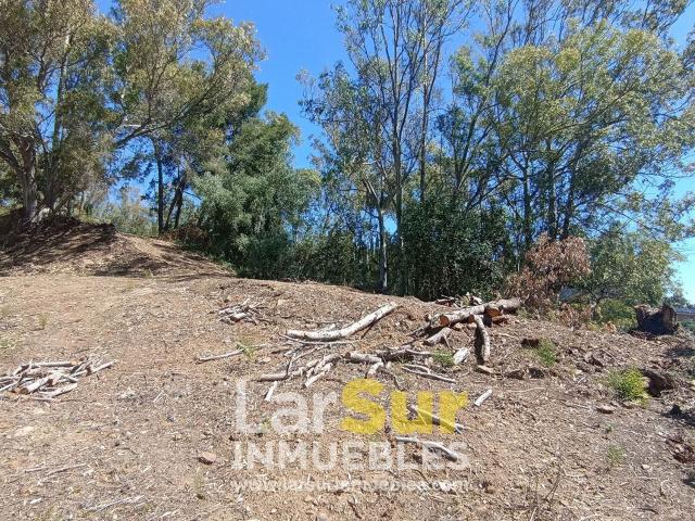 Terreno en venta en La Perla-Torremuelle, Benalmádena