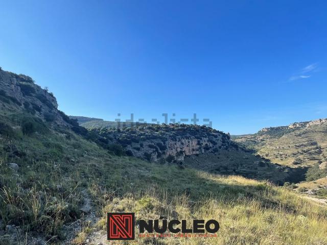 Terreno en venta en l'Alt Maestrat, Valencia