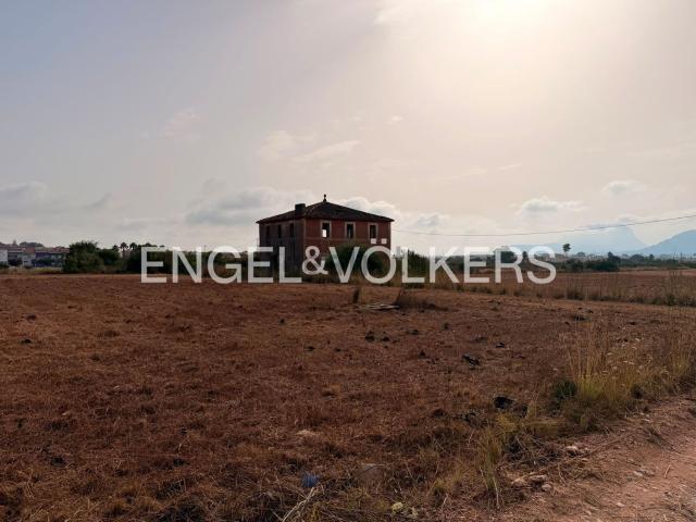 Terreno en venta en la Marina Alta, Valencia