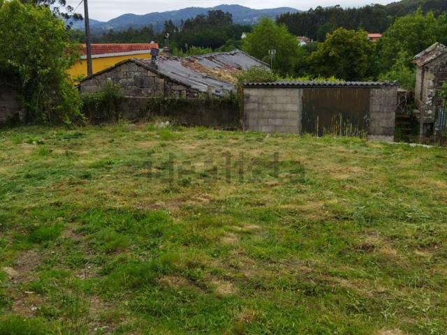 Terreno en venta en Bora, Pontevedra