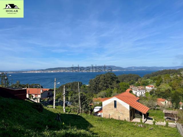 Terreno en venta en Beluso, O Morrazo