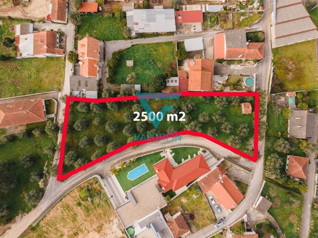 Terreno venda em Leiria