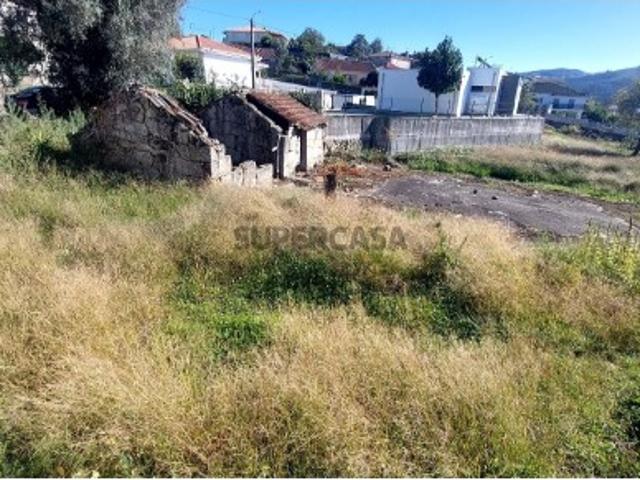 Terreno venda em Briteiros (Santo Estêvão) e Donim, Guimarães