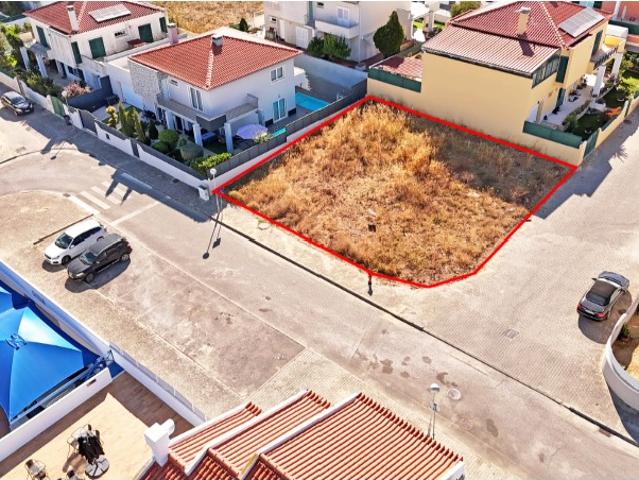 Terreno venda em Azeitão (São Lourenço e São Simão), Setúbal