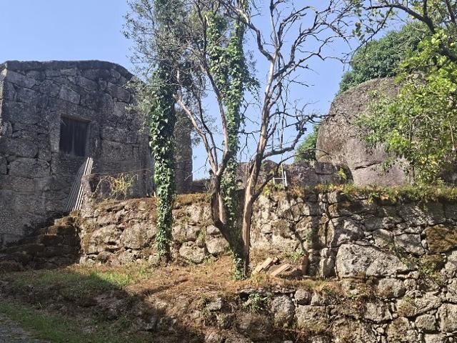 Terreno venda em Bouro (Santa Marta), Amares