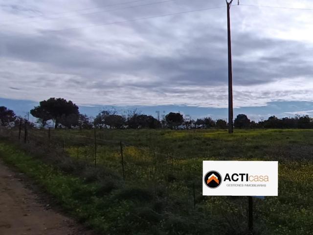 Terreno en venta en Santiago, Cáceres