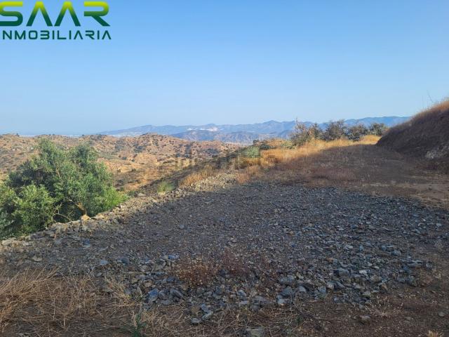 Terreno en venta en Castañetas, Málaga