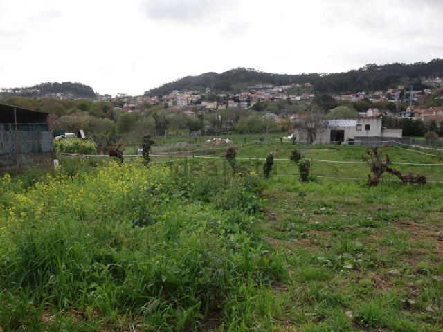 Terreno en venta en Coiro, O Morrazo