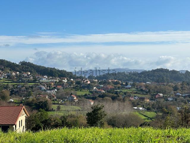 Terreno en venta en Darbo, O Morrazo