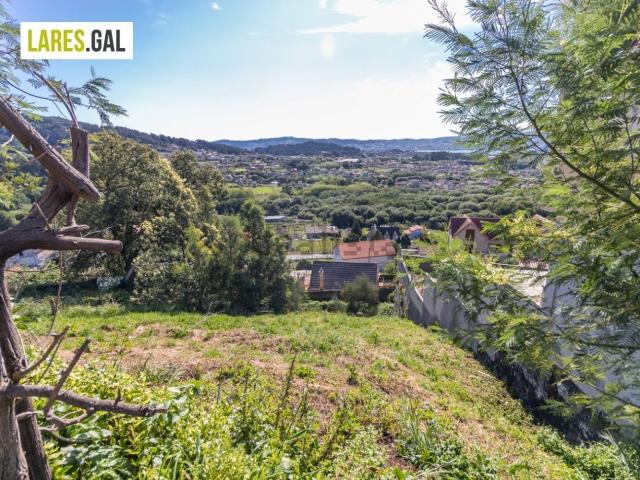 Terreno en venta en Darbo, O Morrazo