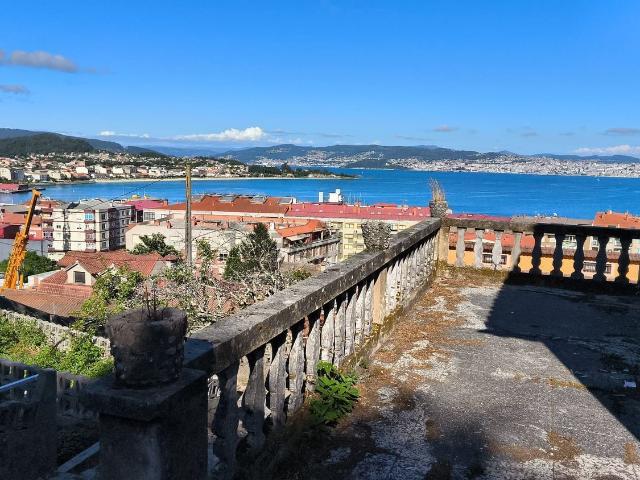 Terreno en venta en Darbo, O Morrazo