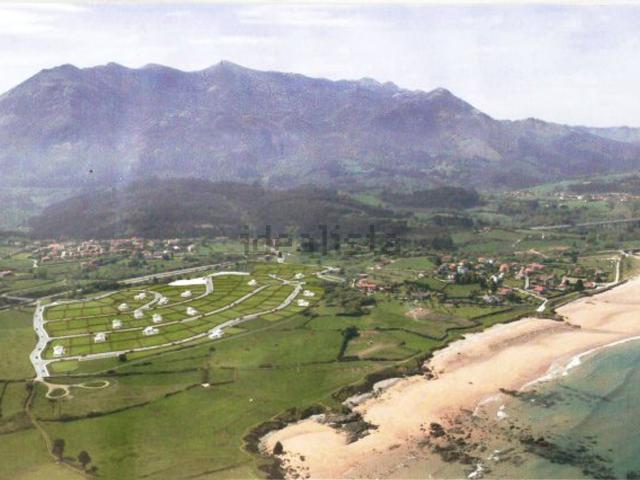 Terreno en venta en Caravia, Asturias