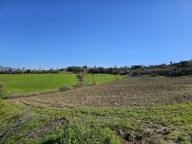Terreno en venta en Valle del Guadalhorce, Andalucía