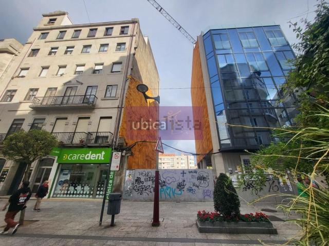 Terreno en venta en Lavadores, Vigo