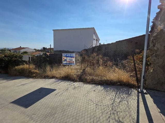 Terreno en venta en Casas De Millán, Extremadura