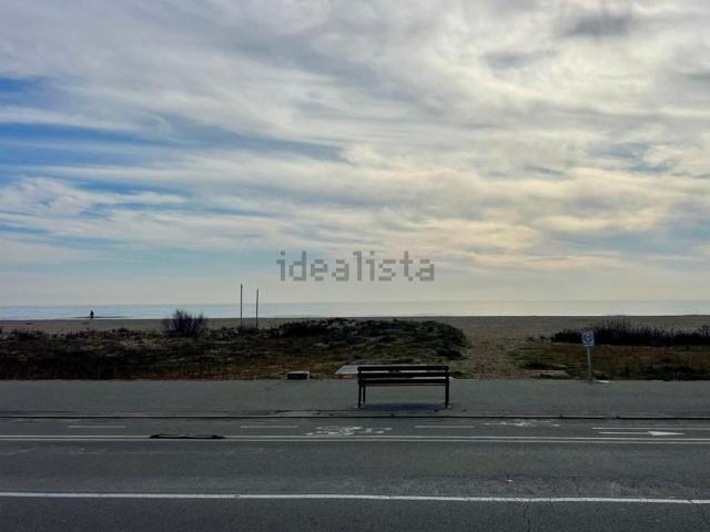 Terreno en venta en Baixador, Castelldefels