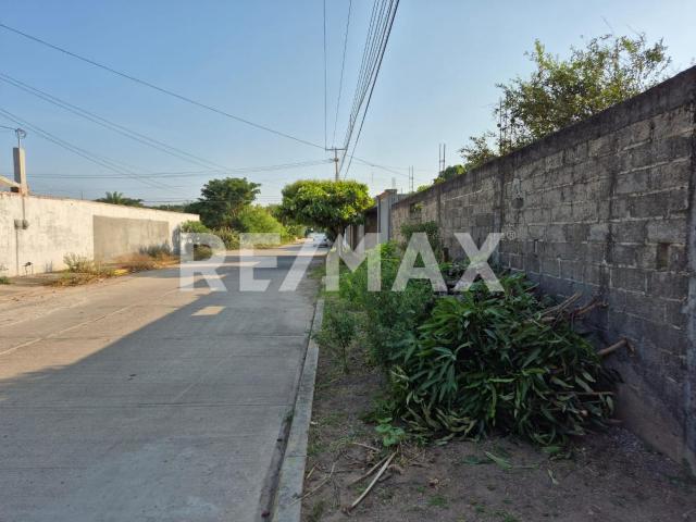 Terreno en venta en El Espinal, Oaxaca