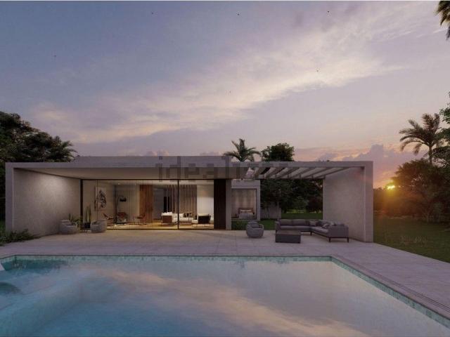 Terreno en venta en La Sierrezuela, Costa del Sol Occidental