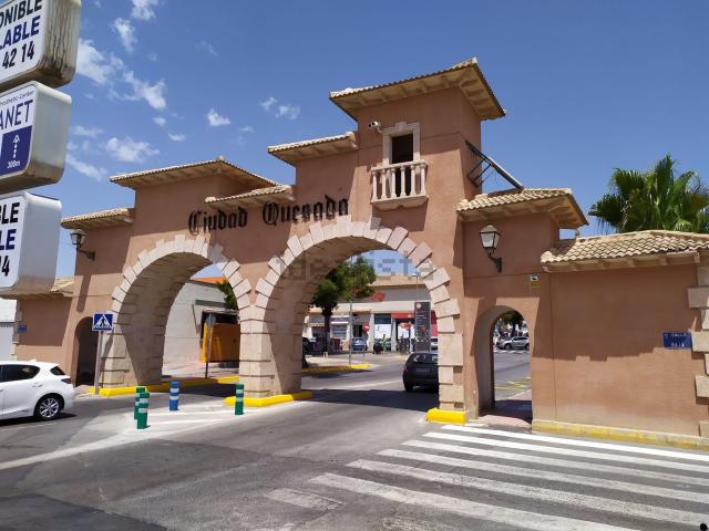 Terreno en venta en Urbanización Doña Pepa, el Baix Segura / La Vega Baja
