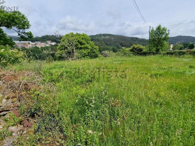 Terreno en venta en Cerdedo Cotobade, Pontevedra